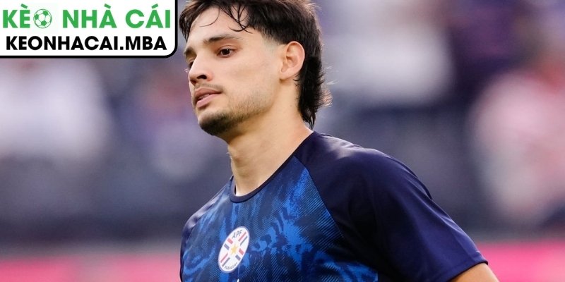Cầu thủ đầu tiên phản lưới nhà tại World Cup 2026 là ai? 4 Ở tuổi 24, tương lai vẫn rộng mở với Bobadilla