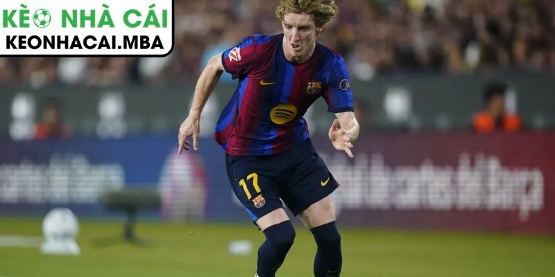 Kỷ lục vĩ đại sánh ngang các huyền thoại Cesc Fabregas và Luis Suarez
